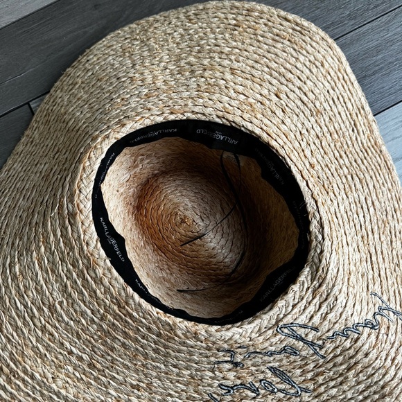 Karl Lagerfeld Women’s Raffia Sun Hat. One Size Fits All | Regular Condition - Picture 9 of 10
